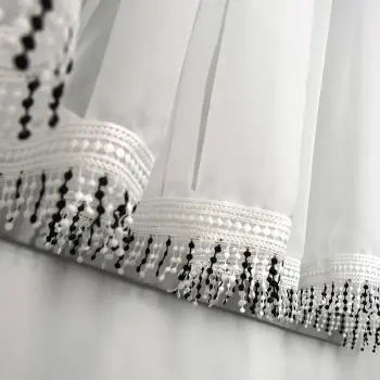 Firana woal BOHO z frędzlami 155x400 gipiura