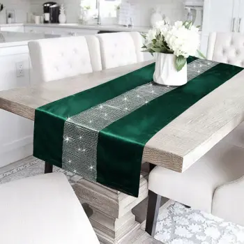 BIEŻNIK GLAMOUR z cyrkoniami OBRUS 40x140 zieleń