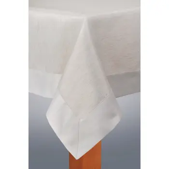 Kremowy obrus na stół z tkaniny 150x180 prostokąt