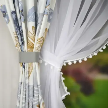 Komplet zasłony w liście firanka woalowa pompony 160x400 cm beżowo szary